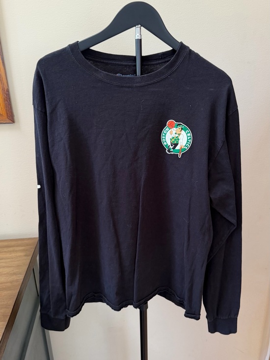 Champion Other - Champion Boston Celtics Long Sleeve Shirt Mens Large NBA Logo Basketball Tee